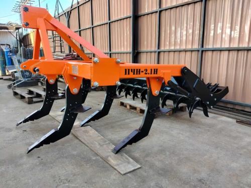 Плуг чизельный навесной ПЧН-2,1Н с зубчатым катком купить в Тамбове – «БДН-АгроКубань»
