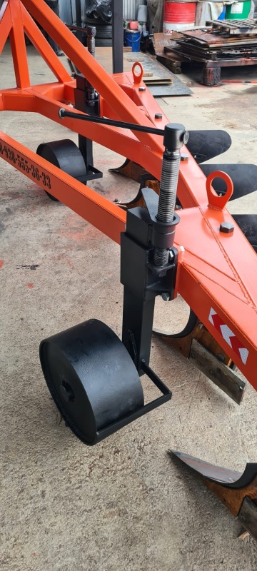 Плуг отвальный ПЛН 5-35 (5 корпусов) купить в Тамбове – «БДН-АгроКубань», 7