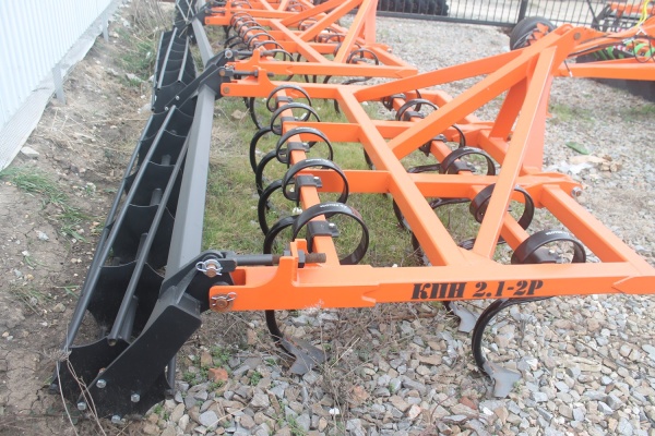 Культиватор универсальный марки КПН 2,1-2Р, 11 рабочих органов купить в Тамбове – «БДН-АгроКубань», 2