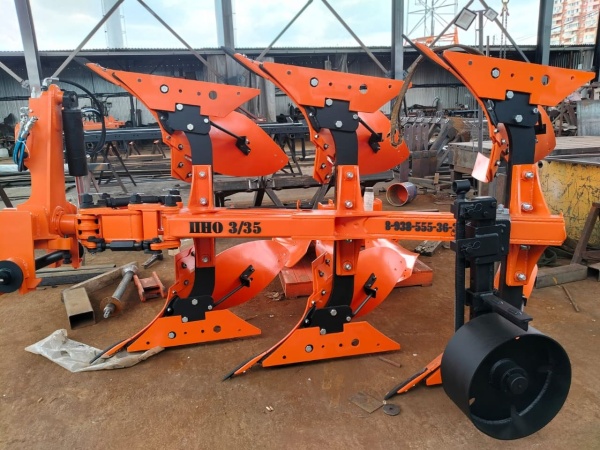 Плуг навесной оборотный 3/35 купить в Тамбове – «БДН-АгроКубань», 4