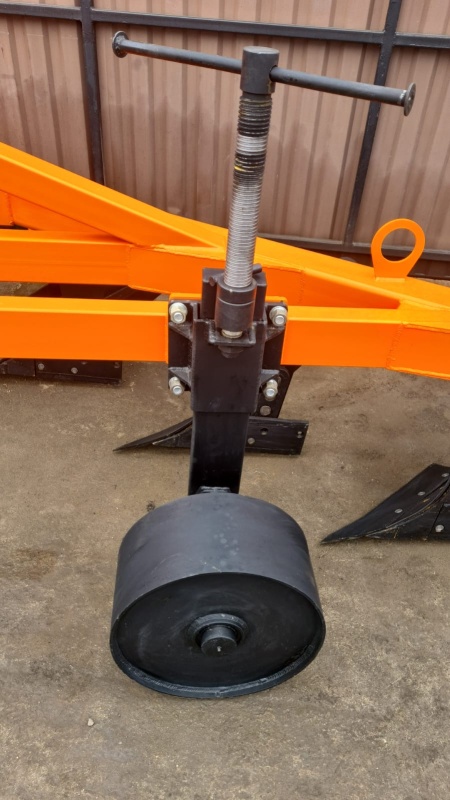 Плуг отвальный ПЛН 3-35 (3 корпуса) купить в Тамбове – «БДН-АгроКубань», 4